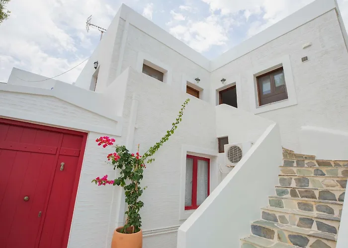 Dendrinos House